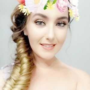 Meet your Posher, Fabiola